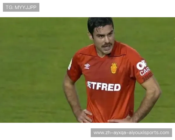 马洛卡通过高效进攻战术提升比赛表现实现突破性进展